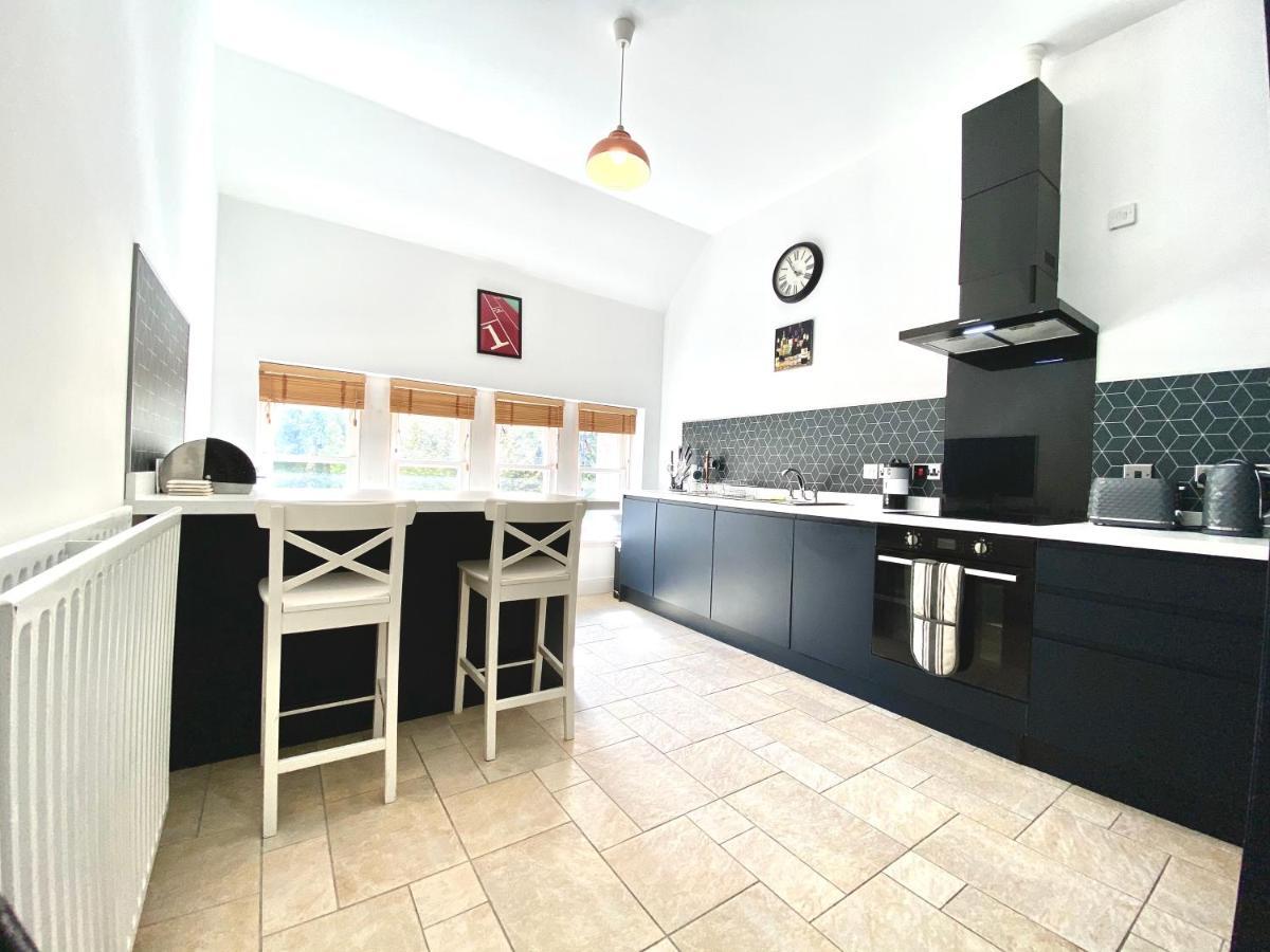 Serviced Accommodation Moray - Lesmurdie House Elgin Exterior foto